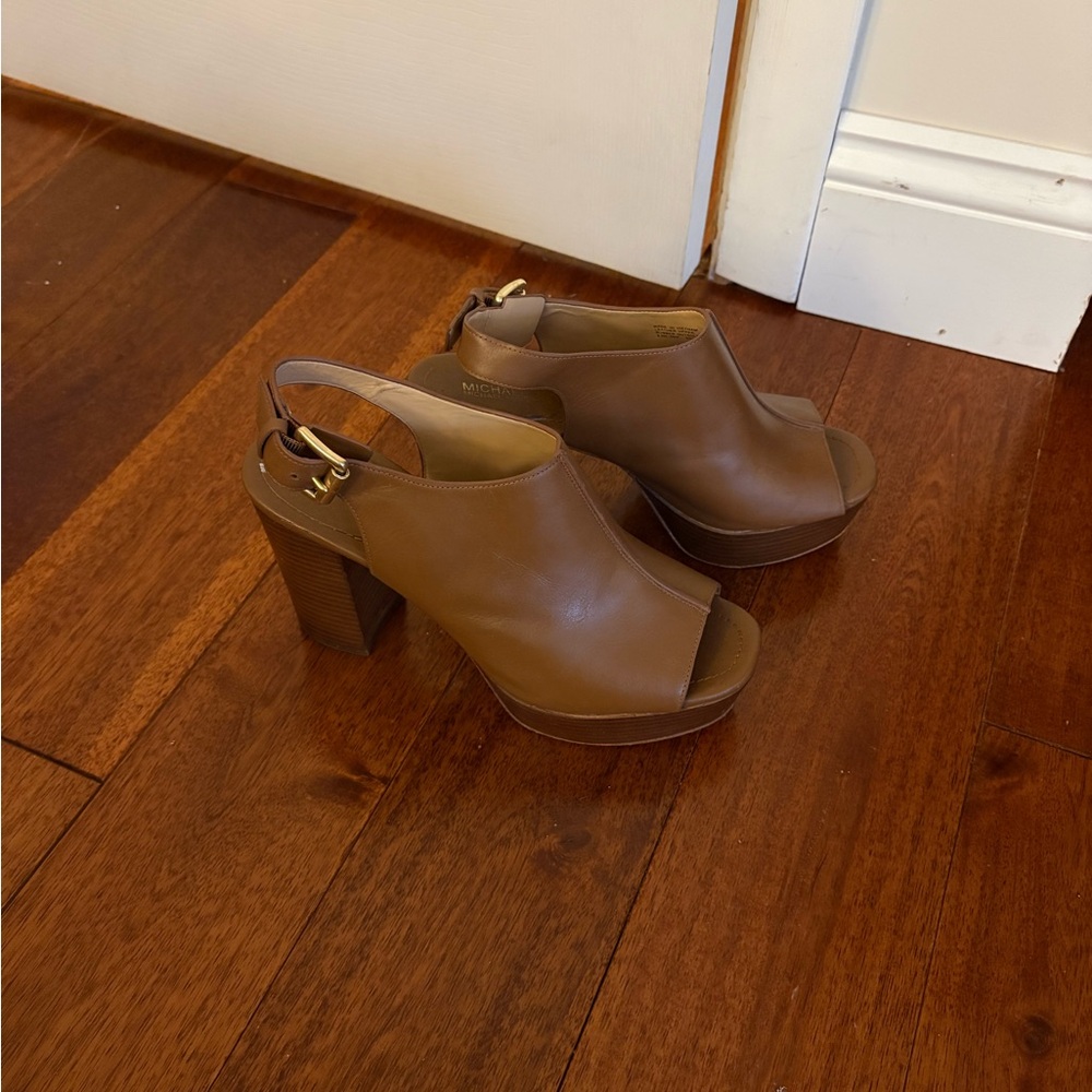Michael Kors Tan Leather Peep-Toe Heeled Platform Sandals